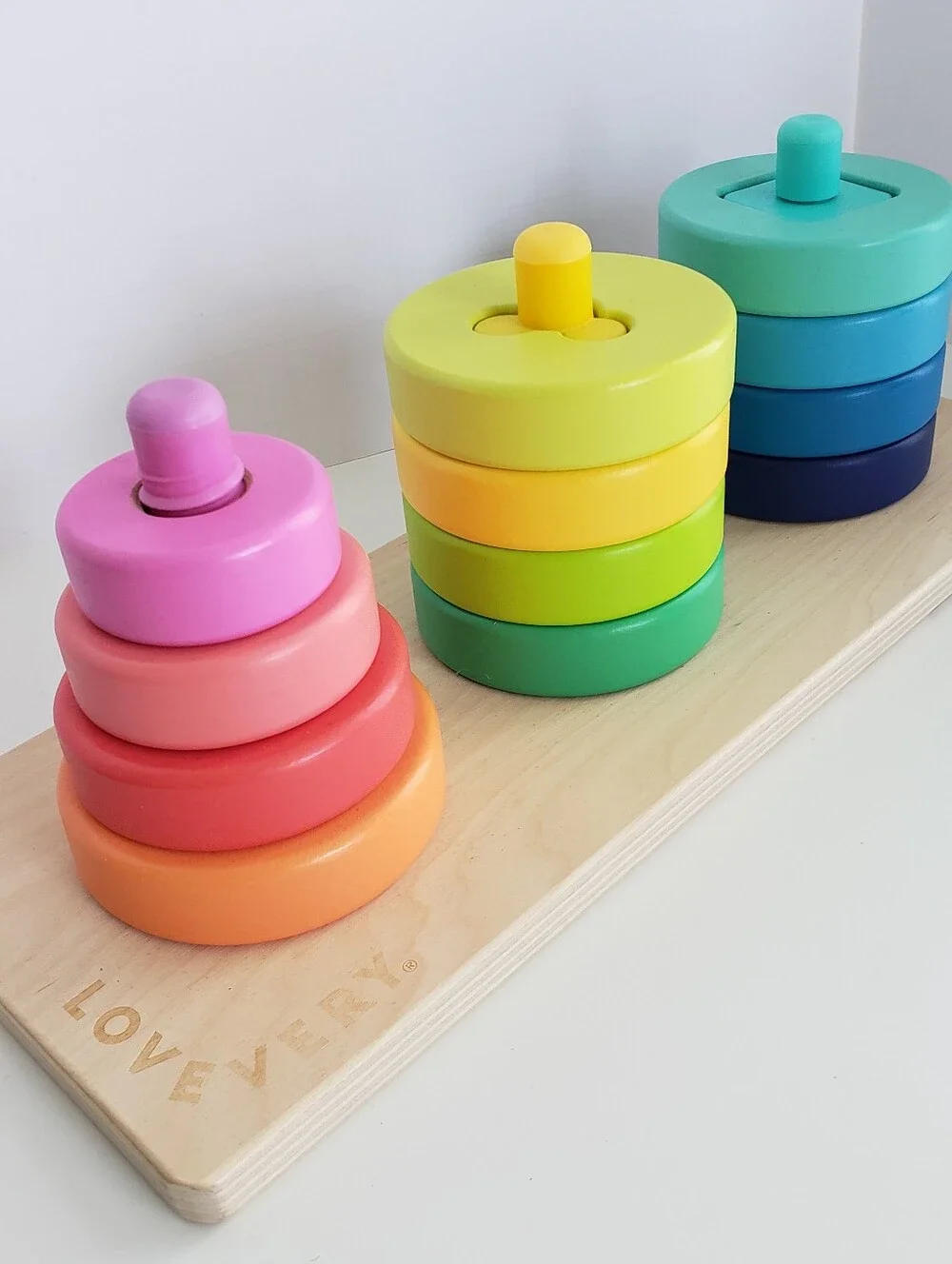 Lovevery Twist and Pivot Wooden Montessori Puzzle